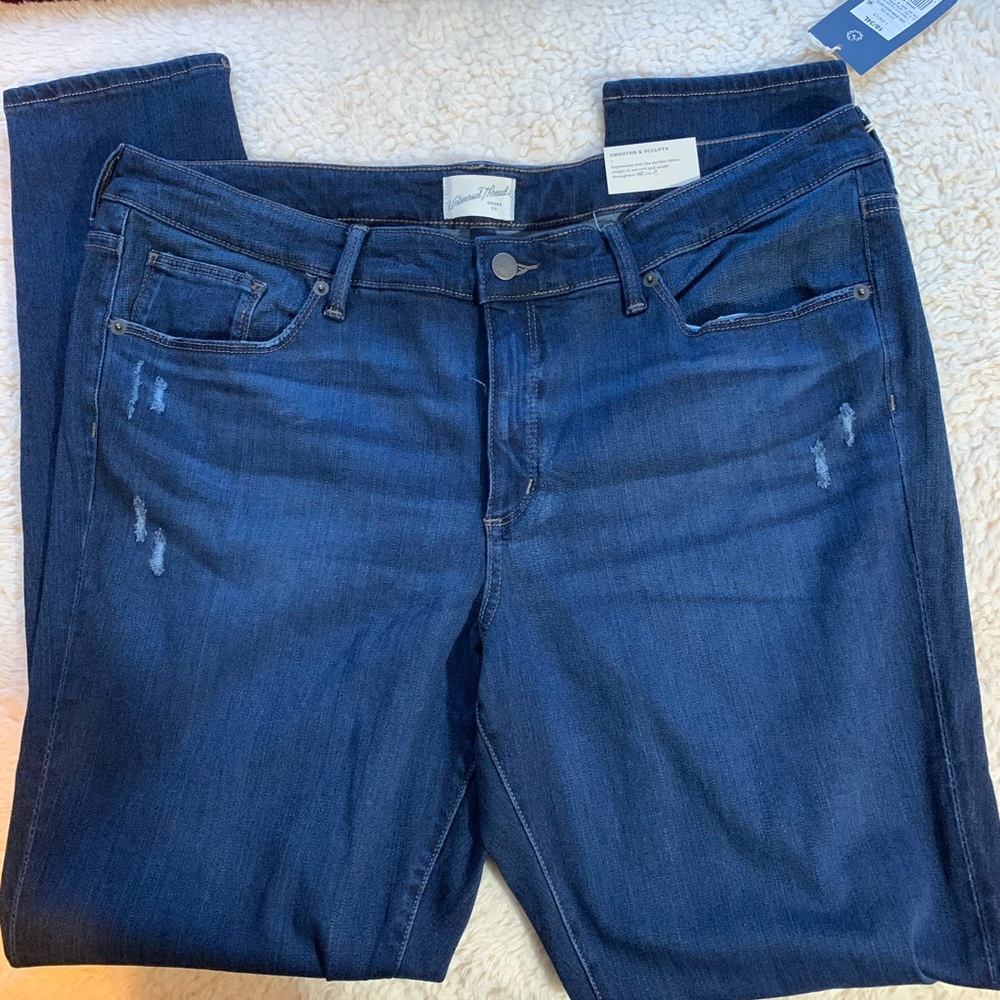 Universal Thread Skinny Dark Wash Long Pant